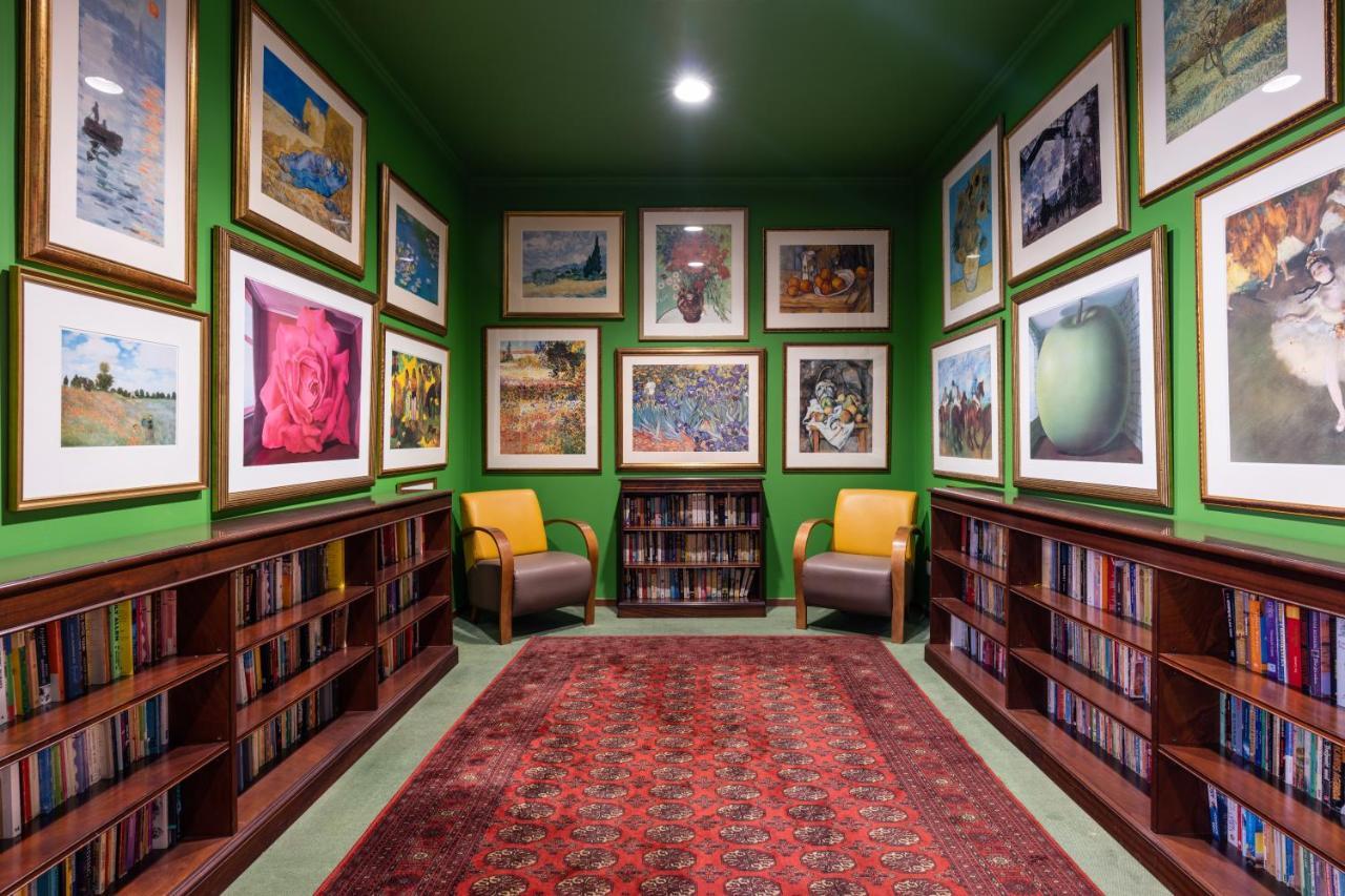 Hotel Girassol - Suite Hotel ฟุงชาล ภายนอก รูปภาพ