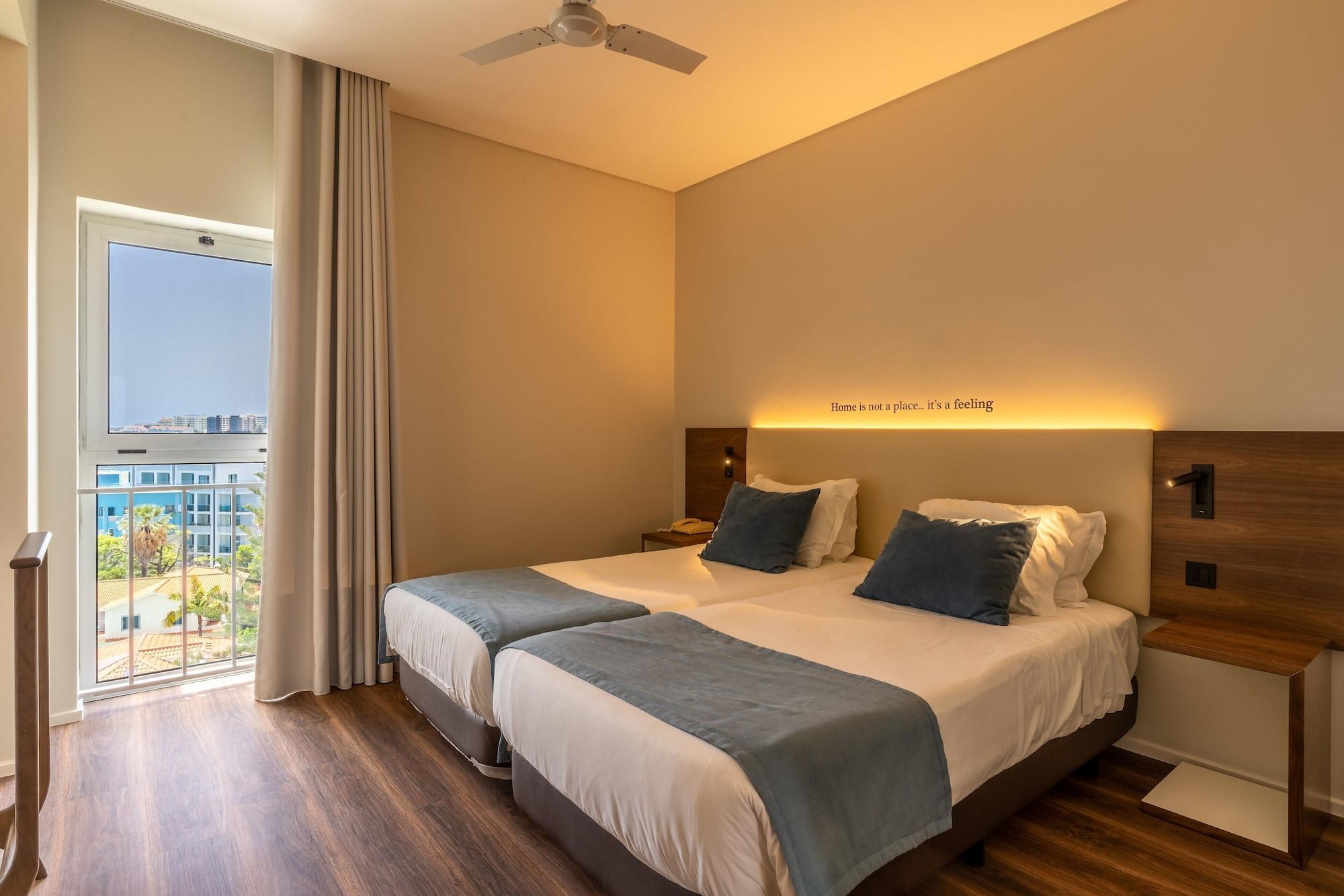 Hotel Girassol - Suite Hotel ฟุงชาล ภายนอก รูปภาพ