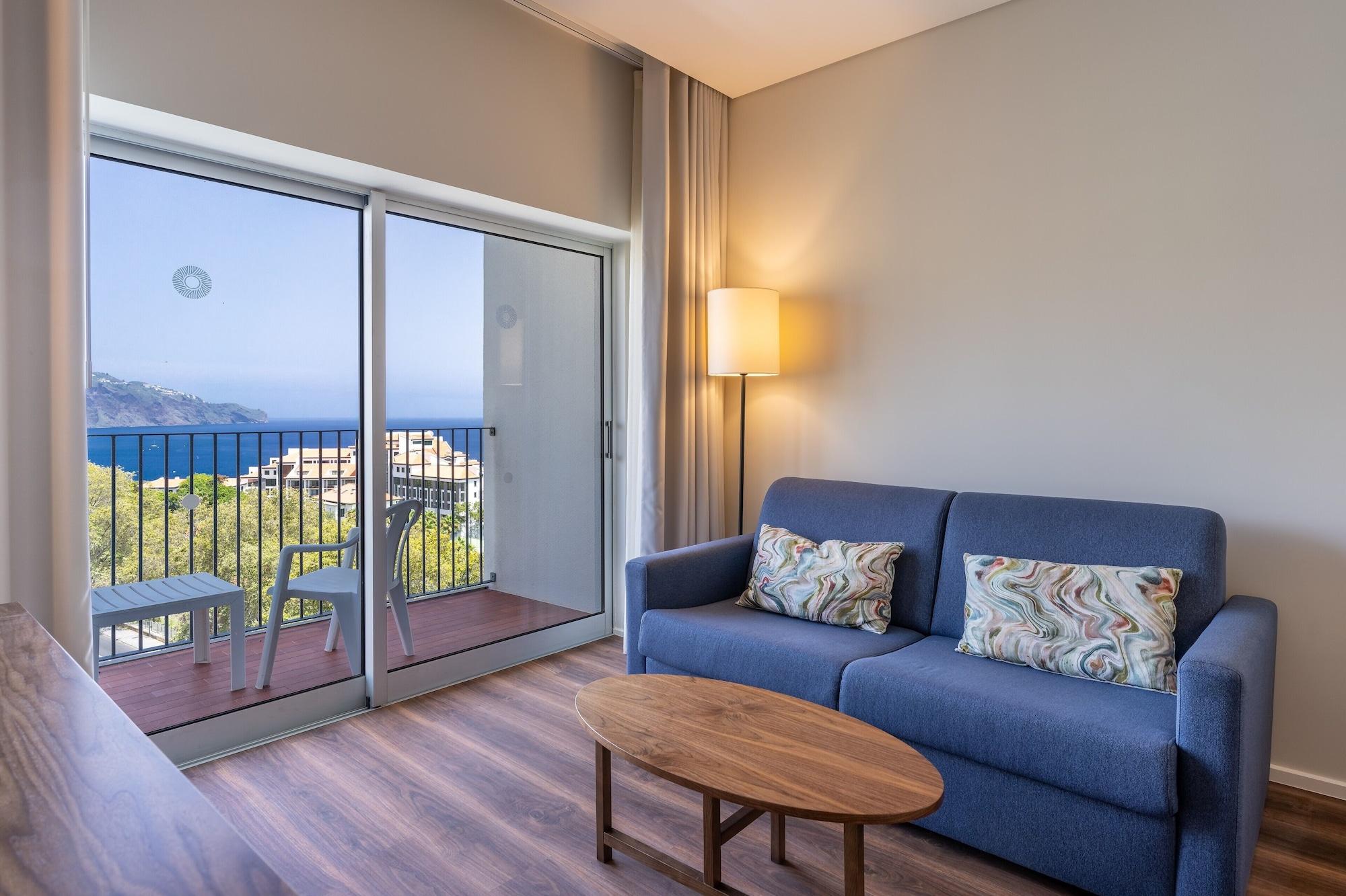Hotel Girassol - Suite Hotel ฟุงชาล ภายนอก รูปภาพ