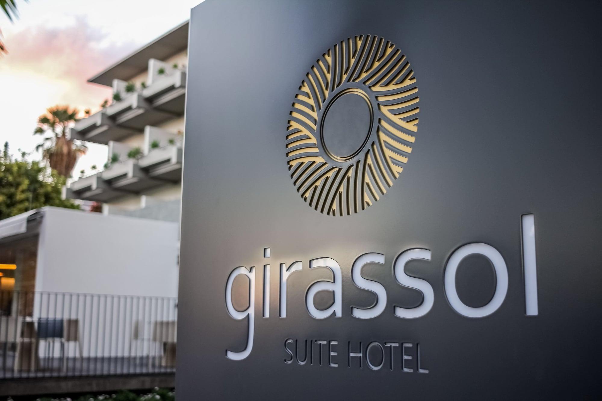 Hotel Girassol - Suite Hotel ฟุงชาล ภายนอก รูปภาพ