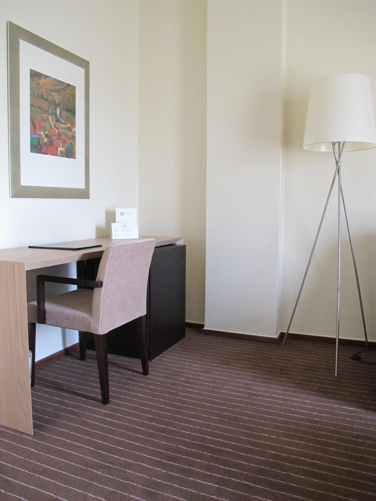Hotel Girassol - Suite Hotel ฟุงชาล ภายนอก รูปภาพ